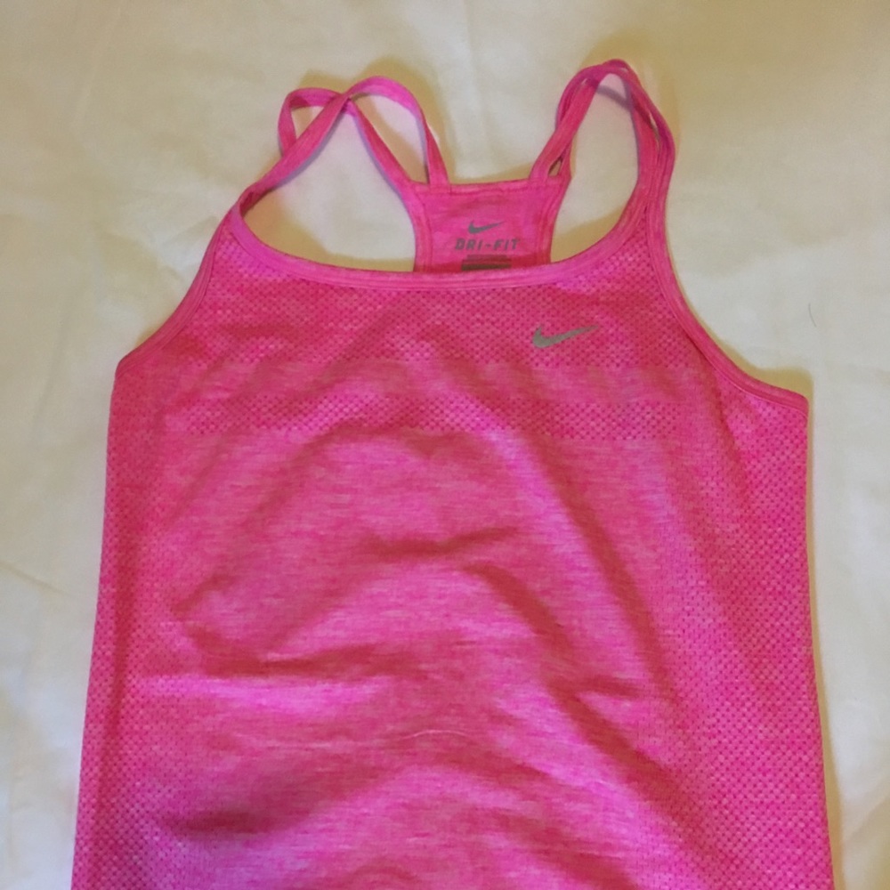 Pink Dryfit Racerback Nike Tanktop